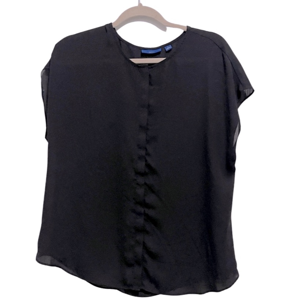 1238 Apt. 9 Black Shell Top Shirt